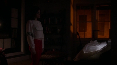 Pretty_Little_Liars_S07E08_WEB-DL_720p_DUAL_WWW_COMANDOTORRENTS_COM_2314.jpg