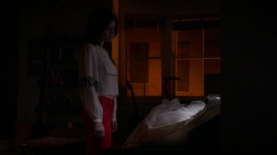 Pretty_Little_Liars_S07E08_WEB-DL_720p_DUAL_WWW_COMANDOTORRENTS_COM_2316.jpg