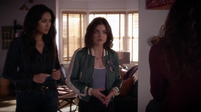 Pretty_Little_Liars_S07E09_WEB-DL_720p_DUAL_WWW_COMANDOTORRENTS_COM_0129.jpg