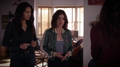 Pretty_Little_Liars_S07E09_WEB-DL_720p_DUAL_WWW_COMANDOTORRENTS_COM_0130.jpg