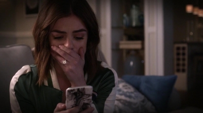 Pretty_Little_Liars_S07E09_WEB-DL_720p_DUAL_WWW_COMANDOTORRENTS_COM_2329.jpg