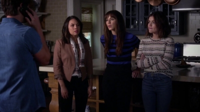 Pretty_Little_Liars_S07E10_WEB-DL_720p_DUAL_WWW_COMANDOTORRENTS_COM_0090.jpg