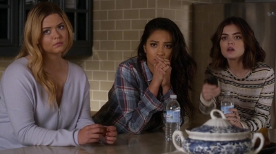 Pretty_Little_Liars_S07E10_WEB-DL_720p_DUAL_WWW_COMANDOTORRENTS_COM_0335.jpg