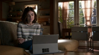 Pretty_Little_Liars_S07E10_WEB-DL_720p_DUAL_WWW_COMANDOTORRENTS_COM_0403.jpg