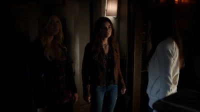 Pretty_Little_Liars_S07E10_WEB-DL_720p_DUAL_WWW_COMANDOTORRENTS_COM_2047.jpg
