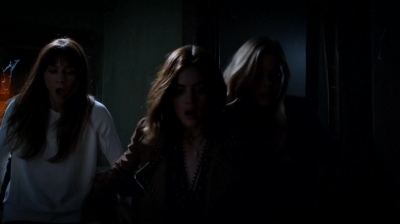 Pretty_Little_Liars_S07E10_WEB-DL_720p_DUAL_WWW_COMANDOTORRENTS_COM_2190.jpg