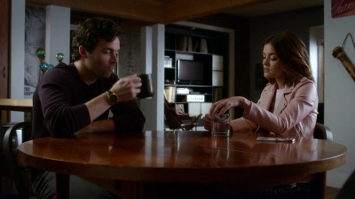 Pretty_Little_Liars_S07E11_WEB-DL_720p_DUAL_WWW_COMANDOTORRENTS_COM_0411.jpg