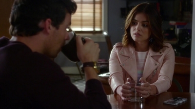 Pretty_Little_Liars_S07E11_WEB-DL_720p_DUAL_WWW_COMANDOTORRENTS_COM_0451.jpg