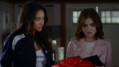 Pretty_Little_Liars_S07E11_WEB-DL_720p_DUAL_WWW_COMANDOTORRENTS_COM_0486.jpg