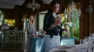 Pretty_Little_Liars_S07E11_WEB-DL_720p_DUAL_WWW_COMANDOTORRENTS_COM_0889.jpg