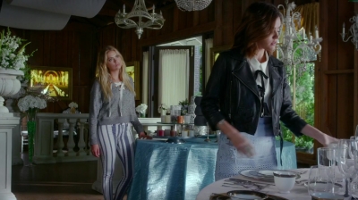 Pretty_Little_Liars_S07E11_WEB-DL_720p_DUAL_WWW_COMANDOTORRENTS_COM_0898.jpg
