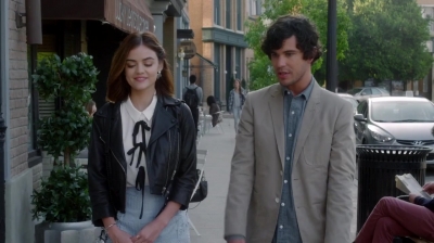 Pretty_Little_Liars_S07E11_WEB-DL_720p_DUAL_WWW_COMANDOTORRENTS_COM_1460.jpg