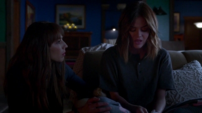 Pretty_Little_Liars_S07E20E21_WEB-DL_720p_DUAL_WWW_COMANDOTORRENTS_COM_1249.jpg