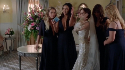 Pretty_Little_Liars_S07E20E21_WEB-DL_720p_DUAL_WWW_COMANDOTORRENTS_COM_3098.jpg