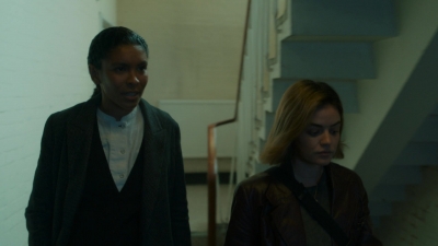 Ragdoll_S01E01_1080p_AMZN_WEB-DL_DDP5_1_H_264-NTb_0714.jpg