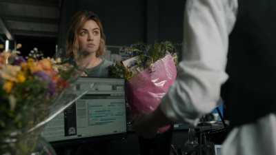 Ragdoll_S01E01_1080p_AMZN_WEB-DL_DDP5_1_H_264-NTb_1960.jpg