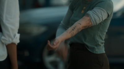 Ragdoll_S01E01_1080p_AMZN_WEB-DL_DDP5_1_H_264-NTb_1985.jpg