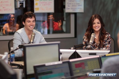 RyanSeacrestLive2011-004.jpg