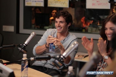 RyanSeacrestLive2011-008.jpg