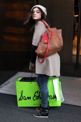 ShoppingInSoho2012-06.jpg