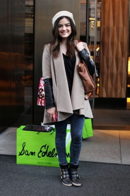 ShoppingInSoho2012-07.jpg