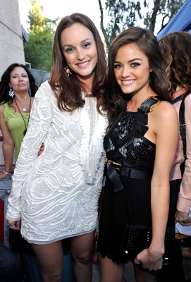 TCA2010-032.jpg