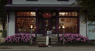 The_Storied_Life_of_A_J_Fikry_2022_1080p_WEBRip_x265-RARBG_2960.jpg