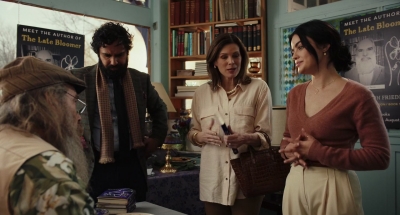 The_Storied_Life_of_A_J_Fikry_2022_1080p_WEBRip_x265-RARBG_3271.jpg