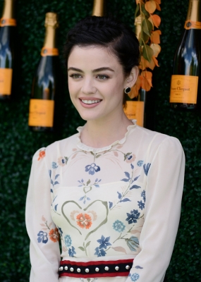 HQ
