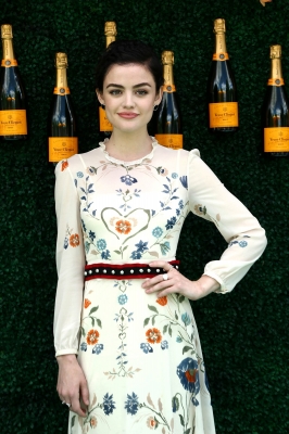HQ
