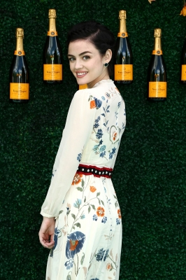 HQ
