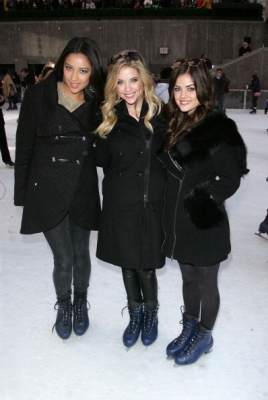 WinterWonderlandABCFamily2011-027.jpg