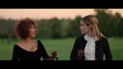 a_nice_girl_like_you_2020_1080p_web_h264-huzzah_0925.jpg