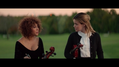 a_nice_girl_like_you_2020_1080p_web_h264-huzzah_0935.jpg