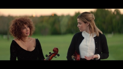 a_nice_girl_like_you_2020_1080p_web_h264-huzzah_0955.jpg
