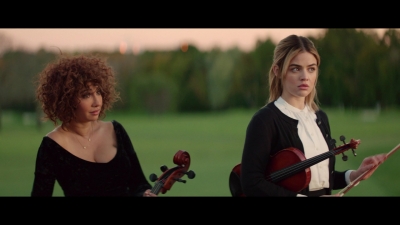 a_nice_girl_like_you_2020_1080p_web_h264-huzzah_0972.jpg