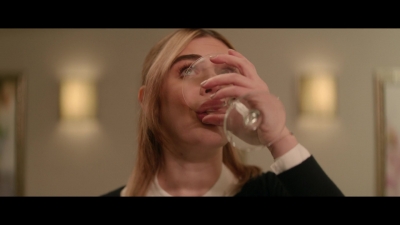 a_nice_girl_like_you_2020_1080p_web_h264-huzzah_0980.jpg