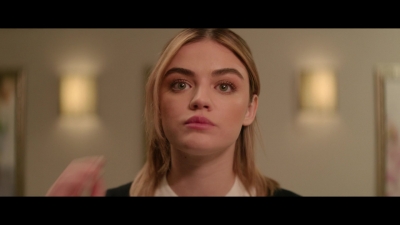 a_nice_girl_like_you_2020_1080p_web_h264-huzzah_0988.jpg