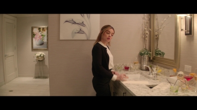 a_nice_girl_like_you_2020_1080p_web_h264-huzzah_0998.jpg