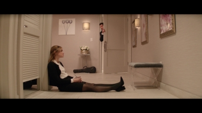 a_nice_girl_like_you_2020_1080p_web_h264-huzzah_1112.jpg