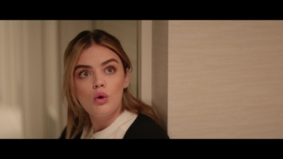 a_nice_girl_like_you_2020_1080p_web_h264-huzzah_1122.jpg