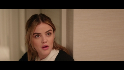 a_nice_girl_like_you_2020_1080p_web_h264-huzzah_1125.jpg