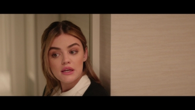 a_nice_girl_like_you_2020_1080p_web_h264-huzzah_1185.jpg