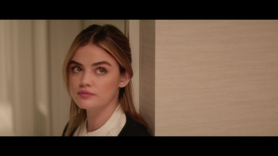 a_nice_girl_like_you_2020_1080p_web_h264-huzzah_1217.jpg