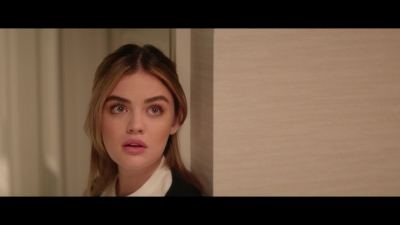 a_nice_girl_like_you_2020_1080p_web_h264-huzzah_1239.jpg