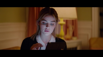 a_nice_girl_like_you_2020_1080p_web_h264-huzzah_1372.jpg