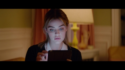 a_nice_girl_like_you_2020_1080p_web_h264-huzzah_1373.jpg