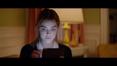 a_nice_girl_like_you_2020_1080p_web_h264-huzzah_1382.jpg
