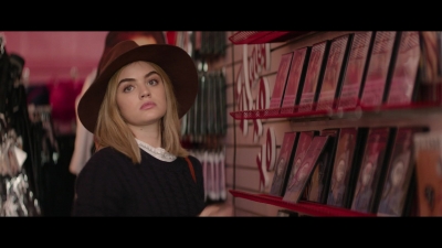 a_nice_girl_like_you_2020_1080p_web_h264-huzzah_1607.jpg