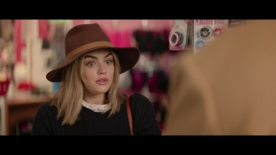 a_nice_girl_like_you_2020_1080p_web_h264-huzzah_1678.jpg